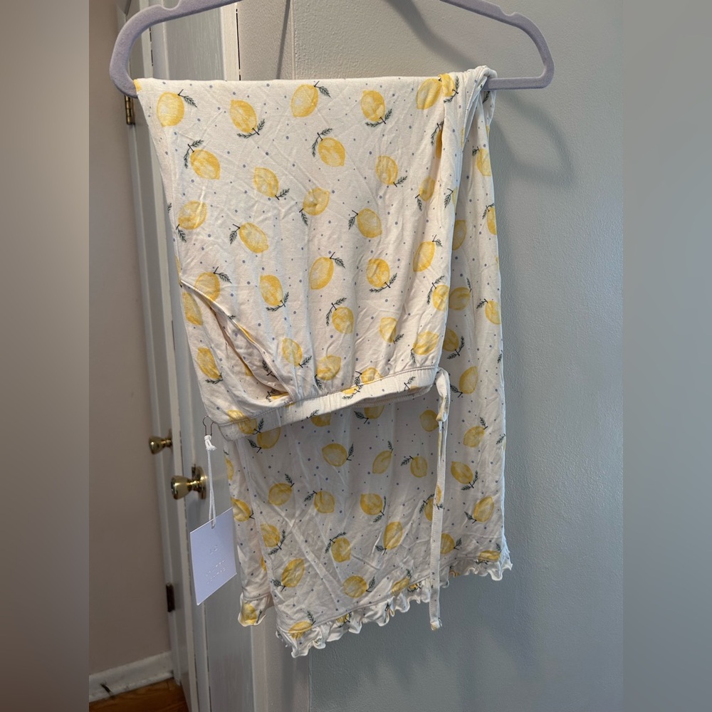 LC Lauren Conrad White and Yellow Lemon Pajama Pants